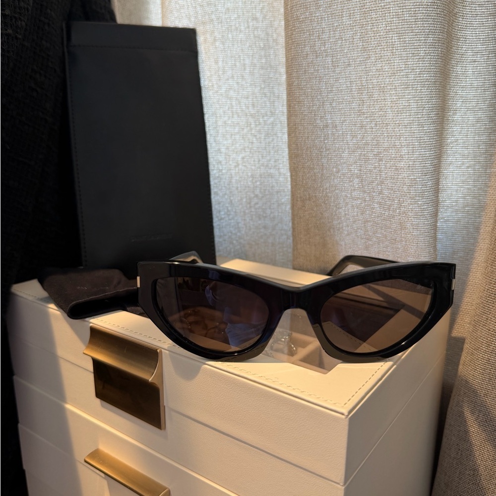 Saint Laurent Sk 215 Grace Black Cat Eye Sunglasses YSL